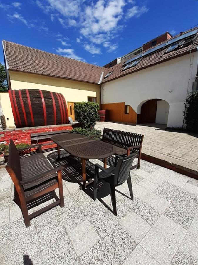 Penzion Fontana Mikulov Dış mekan fotoğraf